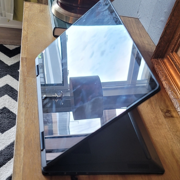 HP Pavilion x360 14 inch 2-in-1 Laptop PC 14-ek0000 foldable laptop - Picture 8 of 10